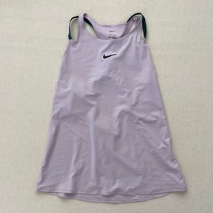 NikeCourt Dri-FIT Advantage Women's Tennis Tank Top Shirt